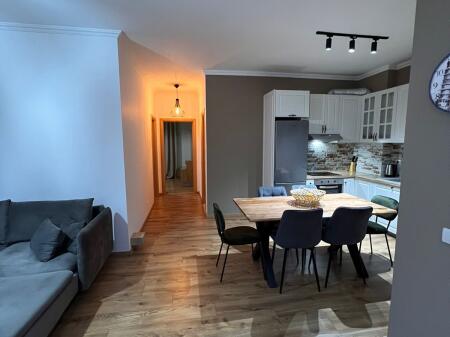 APPARTAMENTO 2+1+2 IN AFFITTO GIARDINO BOTANICO 850 EURO