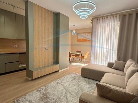 Shitet Apartament, Unaza e Re