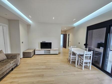 JEPET ME QERA SUPER APARTAMENT 1+1 NE KENETE DURRES