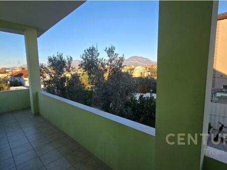 Villa for rent near Fiori di Bosko, in Don Bosko 700 € /Month Total area 355m