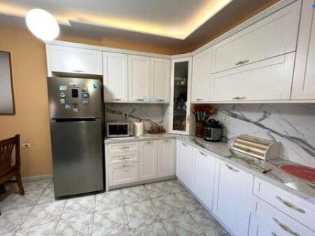 Apartament 2+1 per shitje prane rruges Don Bosko