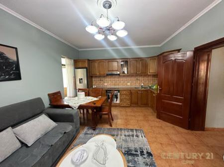 Jepet me Qira Vilë 3-Katëshe – Jordan Misja / Bulevardi i Ri