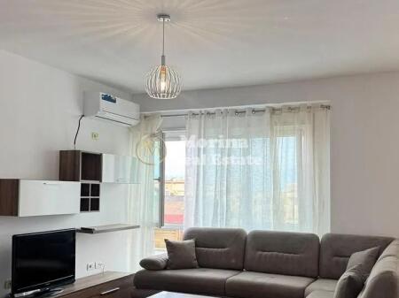 Qera, Apartament 2+1, Kodra e Diellit, 600 Euro.