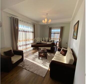 Apartament 2+1+2 për Qira