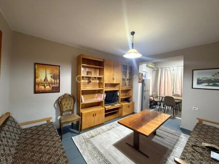 Jepet apartament 1+1 ne Bllok per Qira