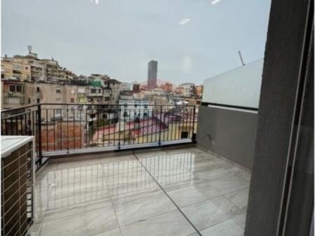 Apartament 2+1 për qira – Ish-Tregu Elektrik