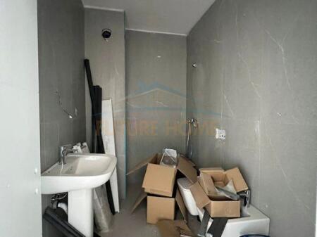 Apartament 1+1, ne shitje Kompleksi Ndregjoni,