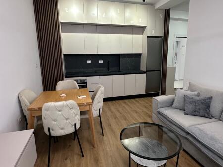 Apartament 1+1 tek Rezidenca Kadiu/Mangalem