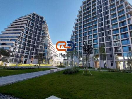 Tek Liqeni Tiranes, Lake View Residence ,Shitet Apartament 2+1, Me Super Pamje Dhe Orientim Perfekt!