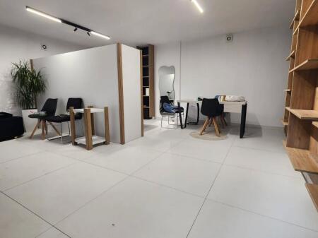 Business Premises for Sale – Fresk