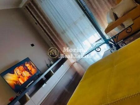 Qera, Apartament 2+1, Komuna e Parisit, 1100 euro/muaj