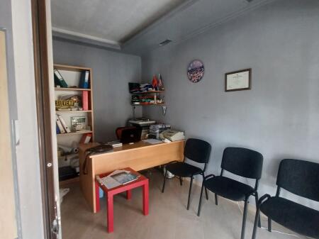 OFFICE + APARTMENT 2+1+2 FOR SALE