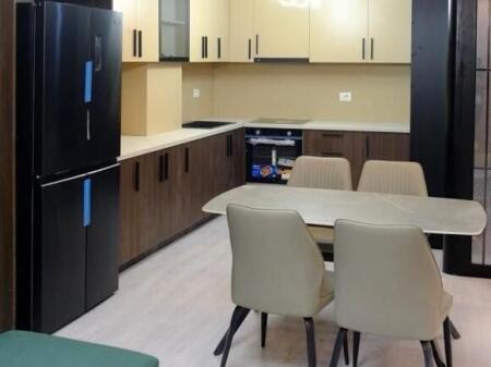 apartament 2+1 me qira ne Fresk.