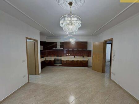 For sale, Apartment 2+1 – at “Lin” Yzberisht