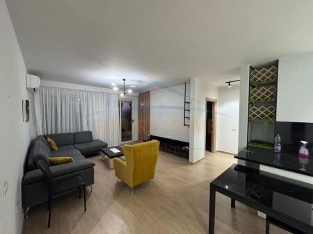 Qera, Apartament 3+1+2 "Rruga Peti" ,Tirane