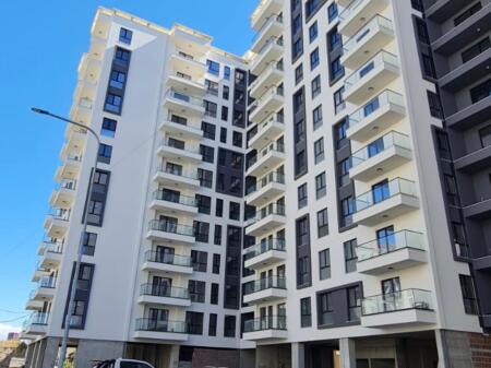 SHITET APARTAMENT 2+1, ISH FUSHA E AVIACIONIT