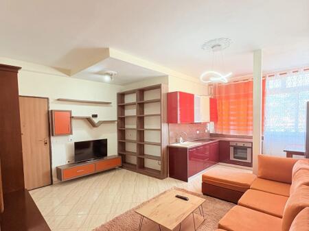 Jepet me qera apartament 1+1+Ballkon, 📍 Perballe Delijorgji