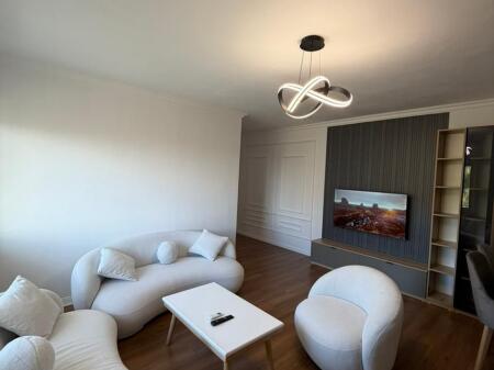 🏡 Shitet Apartament 2+1 me Verandë | Pamje Deti | Shkëmbi i Kavajës