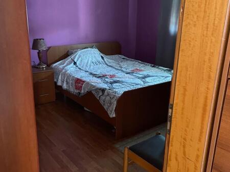 Jepet me Qira Apartament 2+1 te kafe Flora