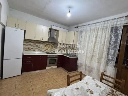 Qera, Vile Private ,Xhamlliku 2+1, 450 Euro/Muaj