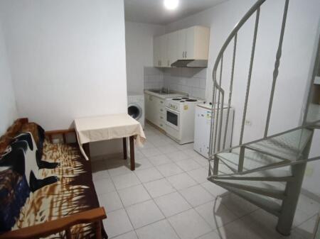 Qera, Duplex 1+1, Kinostudio, 200 Euro/Muaj