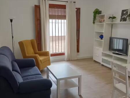 Apartment For Rent 1+1 In Myslym Shyr (ID B211102) Tirana