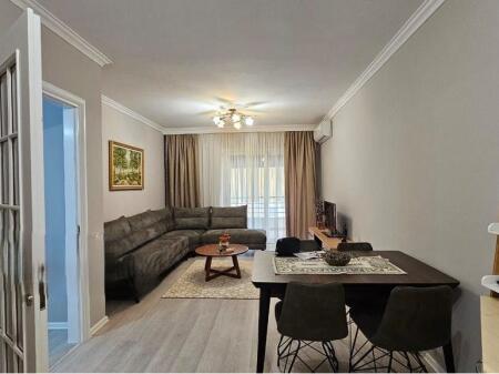 JAPIM ME QIRA APARTAMENT 2+1 NE KOMUNEN E PARISIT! 800 € /Muaj