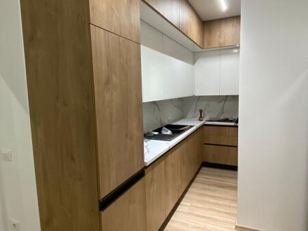 IN AFFITTO 2+1 A KOMUNA PALLAT I RI