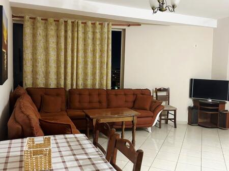 2+1 me Qera ne Astir