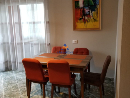 JEPET ME QERA APARTAMENT 2+1+BALLKON "TE MINE PEZA" 600 EURO