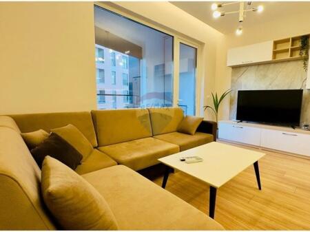 Appartamento 2+1+2+P in vendita a Bulevardi Ri