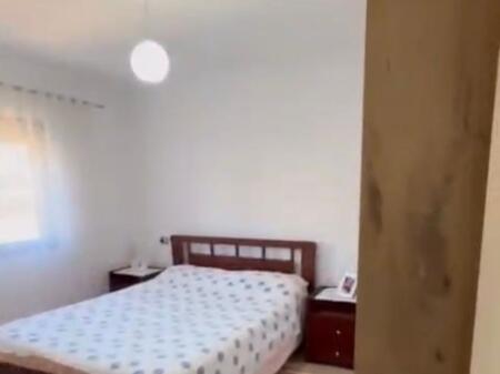 Apartament 2+1 per shitje ne Kombiant!