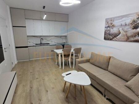 Qera, Apartament 2+1+Depo, Kika 3, Komuna e Parisit,Tirana.