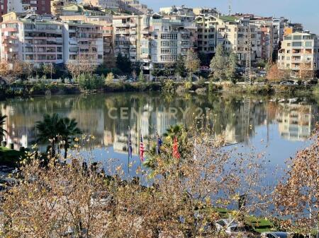 AFFITTO – APPARTAMENTO MODERNO 2+1 VICINO AL LAGO ASCIUTTO, CON VISTA LIBERA