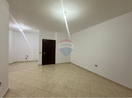 Apartment 1+1 for sale in Yzberisht