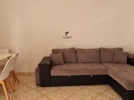 APARTAMENT ME QERA 1+1 RRUGA E KOSOVAREVE 50.000 LEKE