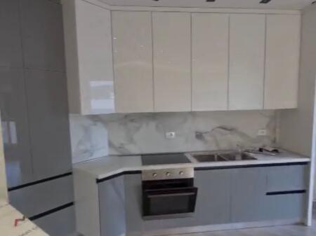 Super apartament 2+1 i investuar me qera te Ali Demi!