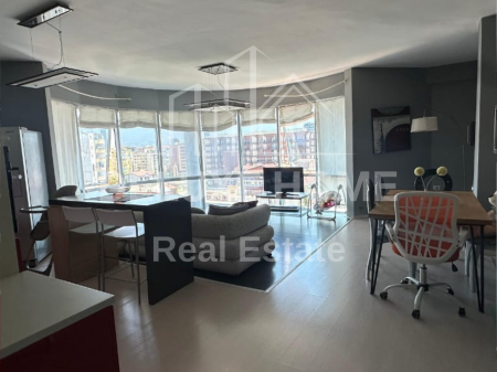 Apartament me Qira 2+1