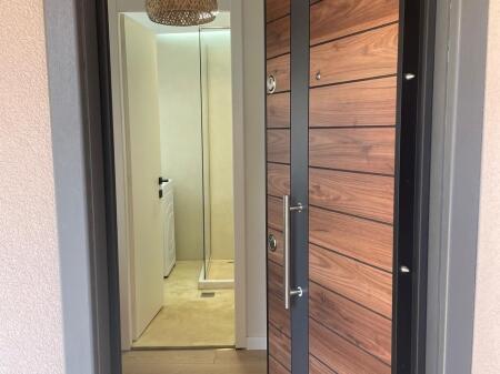 Qera 1+1 Tregu Elektrik.