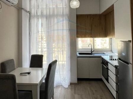 Shitet, Apartament 1+1, Unaza e Re,Tirana.