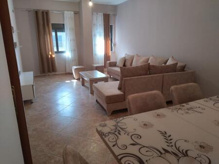 🏢Don Bosko,prane Shkolles 9-vjecare“Vace Zela“jepet me qera apartament,2+1,i mobiluar.55,000Leke     