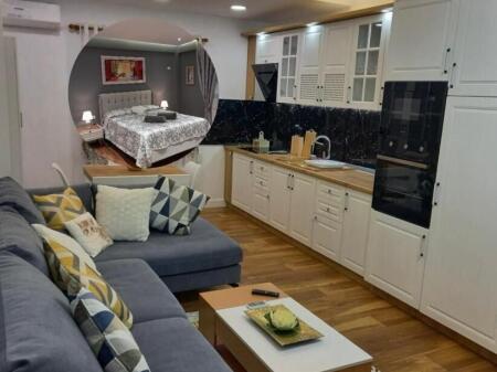 Apartament 1+1 me qira tek rruga e kosovareve