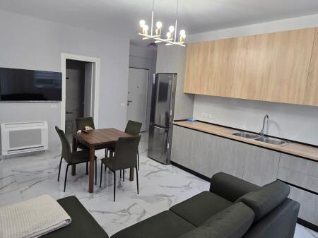 🏢Liqeni i Thate,FZ Construction jepet me qera apartament,2+1,i mobiluar 60,000Leke     