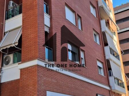 AMBIENTE COMMERCIALE IN AFFITTO  - GREEN CITY  Piano -1 / Sup 210m2.