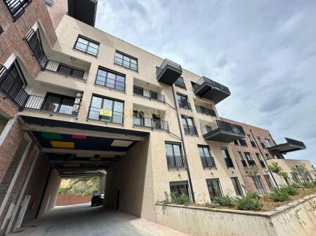 SHITET APARTAMENT 3 + 1 + 2 TEK KODRA E DIELLIT 2 !