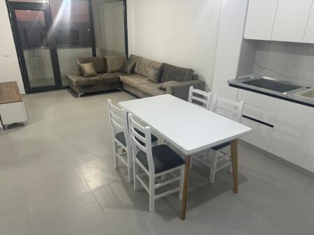 Qera, Apartament 1+1, Unaza e Re, Tiranë.