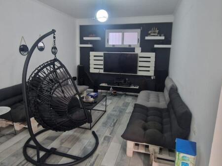 Shitet shtepi private ne qender te Tiranes