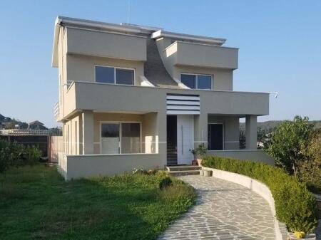 Qera, Vile 2-Kateshe, Prush, Tirana.