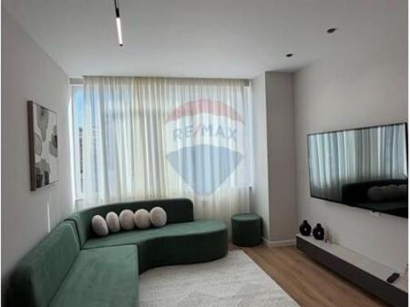 Shitet Apartament 1+1 Astir, Vila L