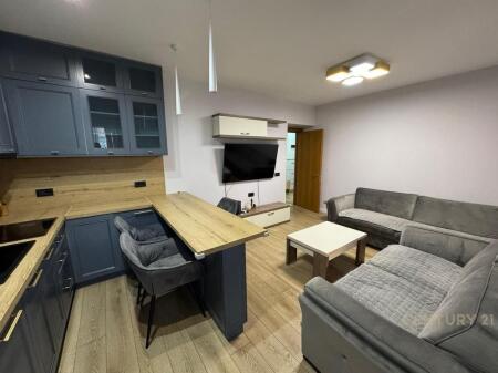 apartament 2+1 per qera te rruga e kavajes
